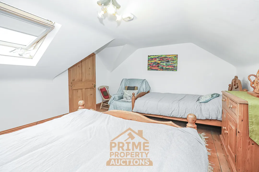 Excellent Mixed Use Investment Opportunity