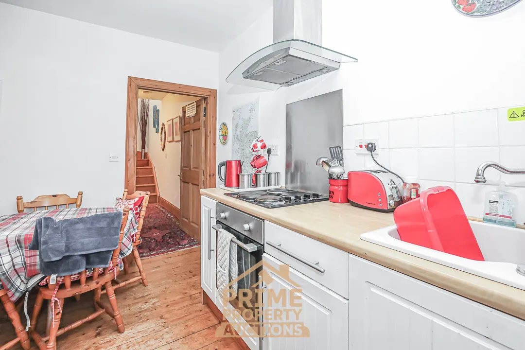 Excellent Mixed Use Investment Opportunity