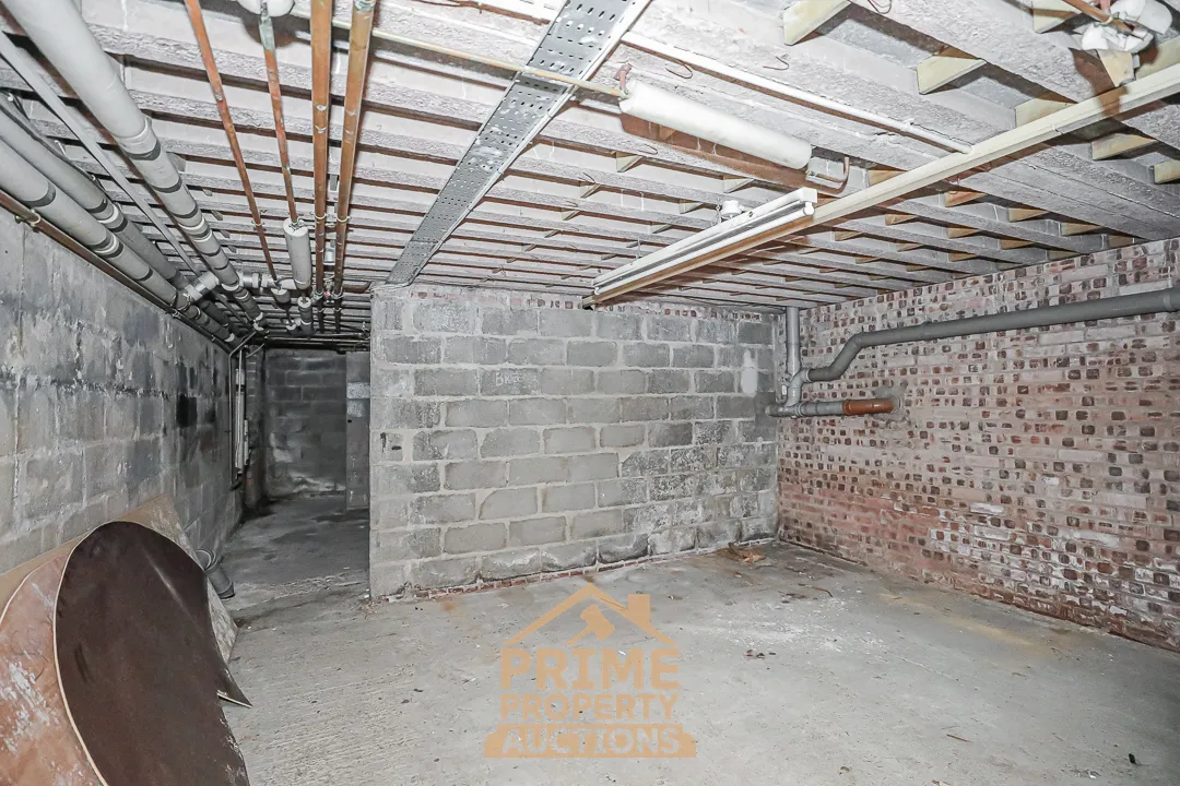 Excellent Commercial Refurbishment Opportunity