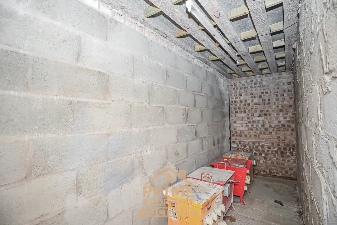 Excellent Commercial Refurbishment Opportunity