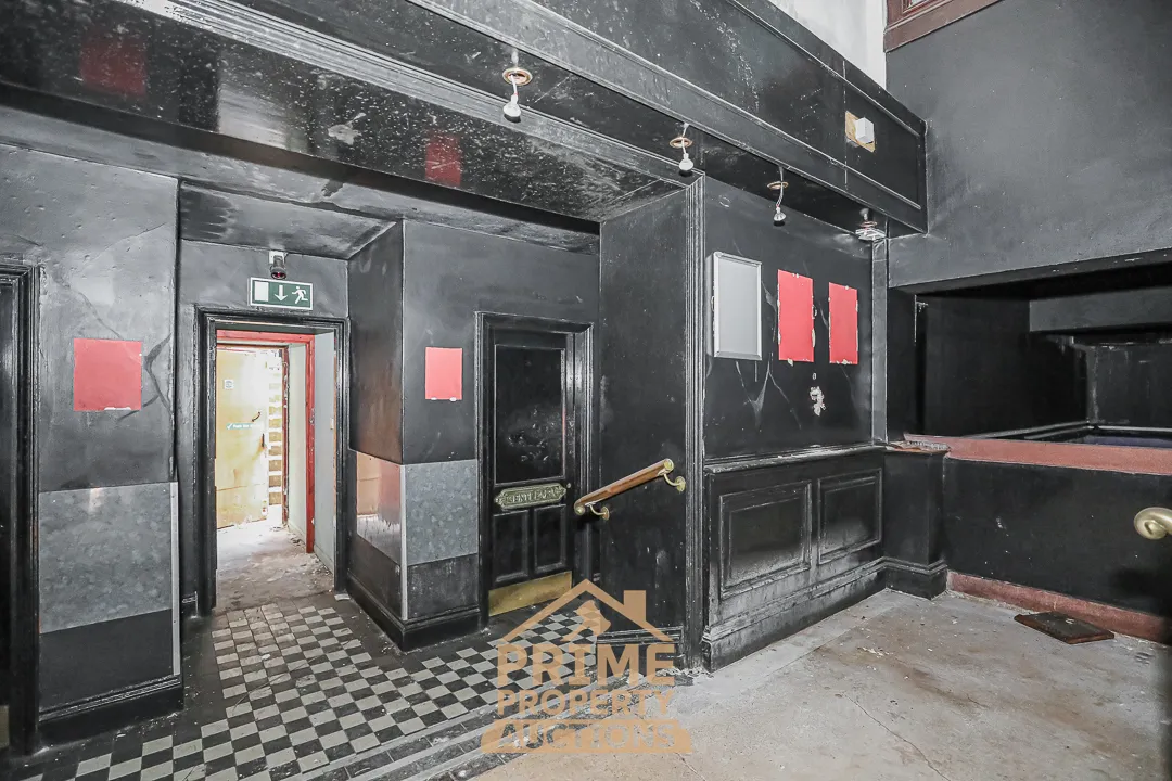 Excellent Commercial Refurbishment Opportunity