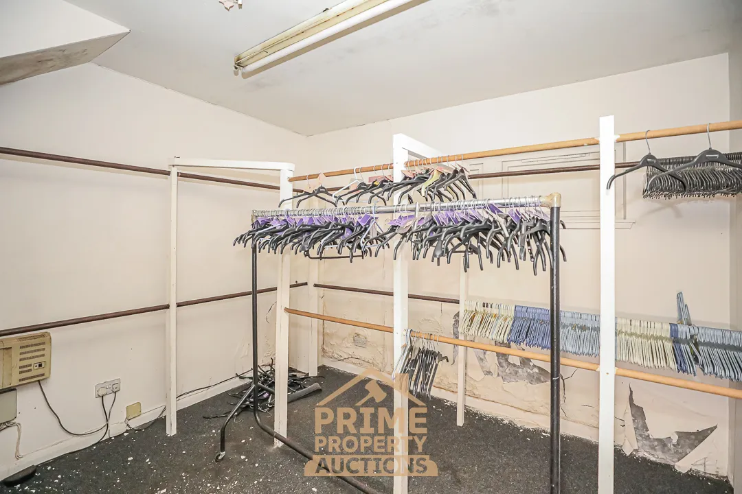Excellent Commercial Refurbishment Opportunity