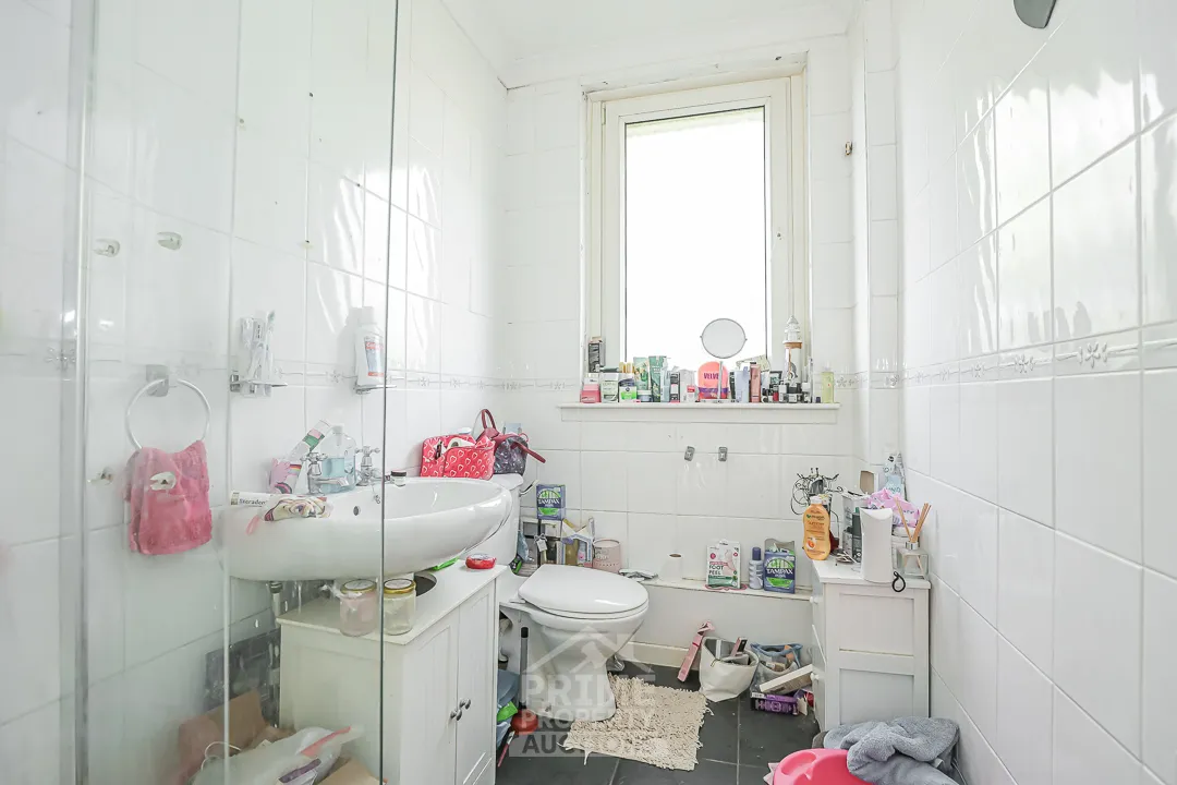 High Yielding Tenanted Flat