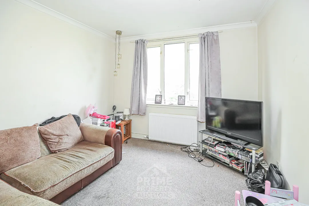 High Yielding Tenanted Flat