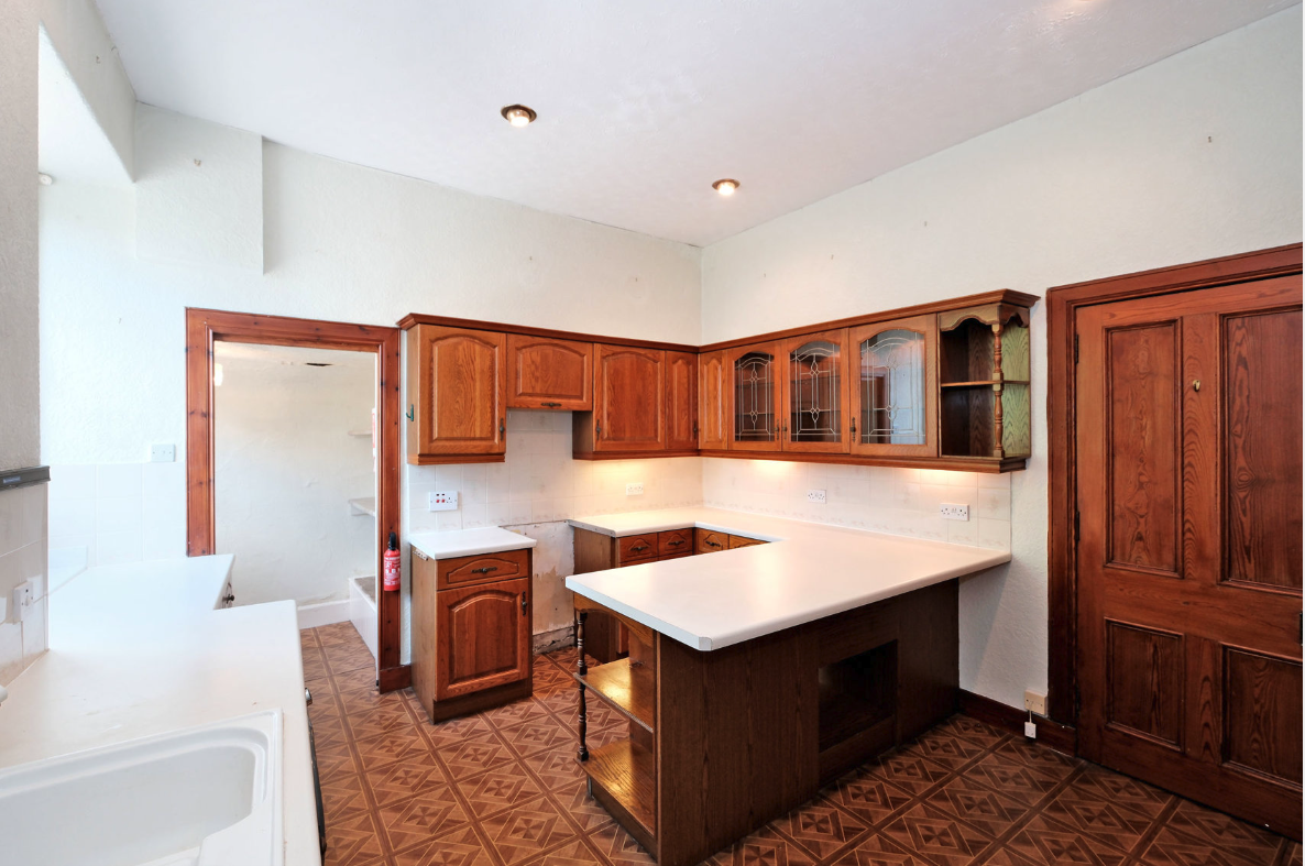 110 Irvine Place, Aberdeen, AB10 6HB