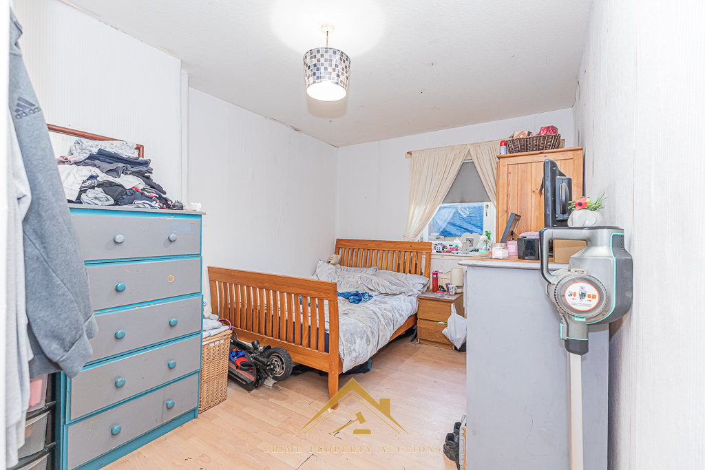 6/1 West Pilton Avenue, Edinburgh, EH4 4BY