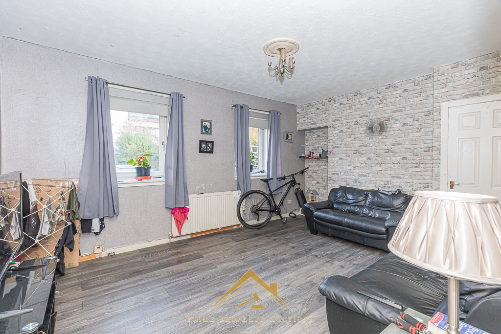 6/1 West Pilton Avenue, Edinburgh, EH4 4BY