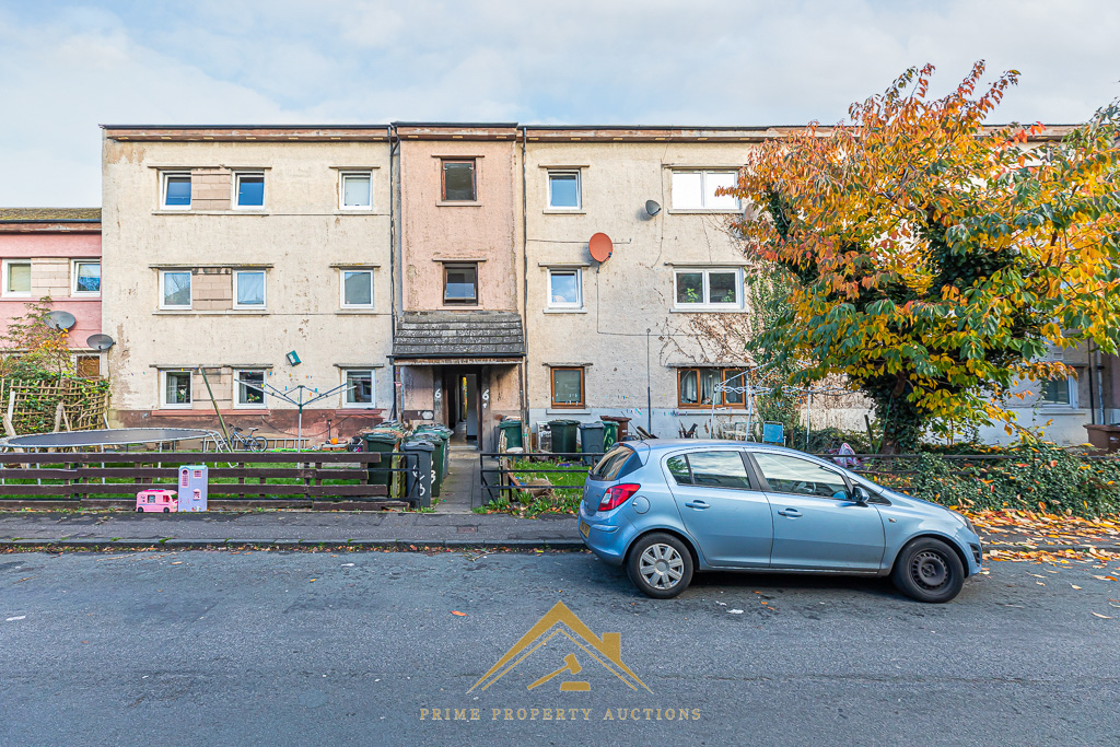 6/1 West Pilton Avenue, Edinburgh, EH4 4BY
