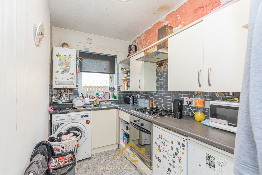 6/1 West Pilton Avenue, Edinburgh, EH4 4BY