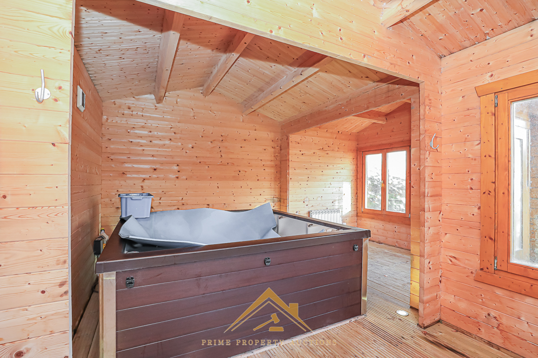 Cromlet Lodge, South Road, Oldmeldrum, Inverurie, AB51 0AB