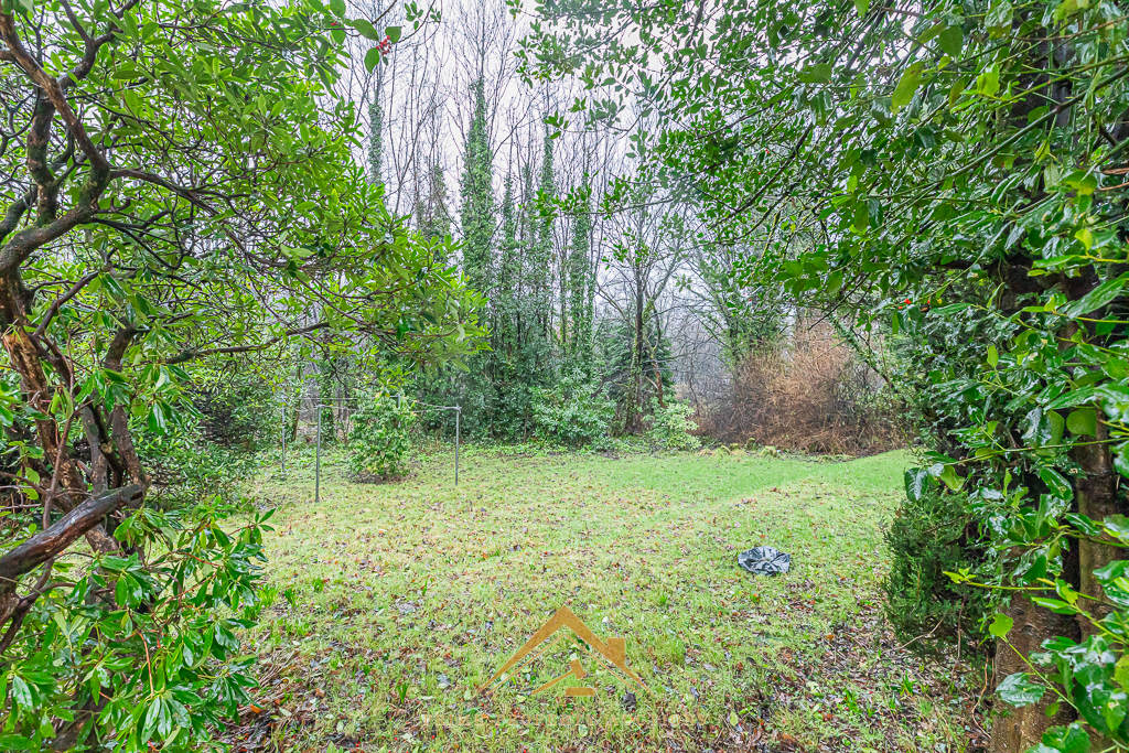 Rosshead House, Heather Avenue, Alexandria, G83 0TJ