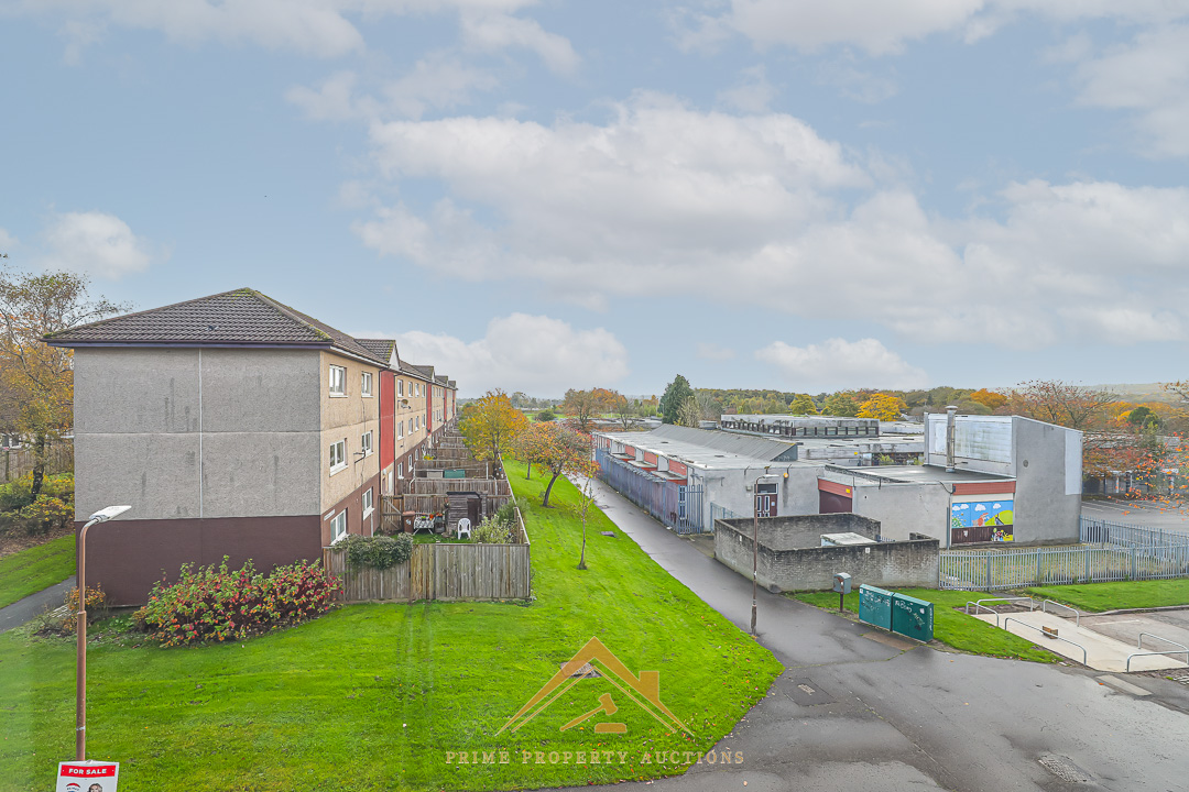 60 Forth Drive, Livingston, EH54 5LT