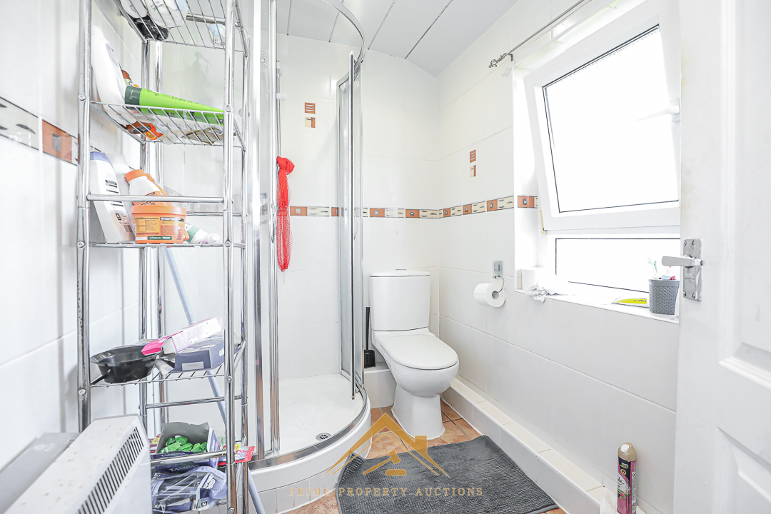 4E Pine Street, Greenock, PA15 4HW