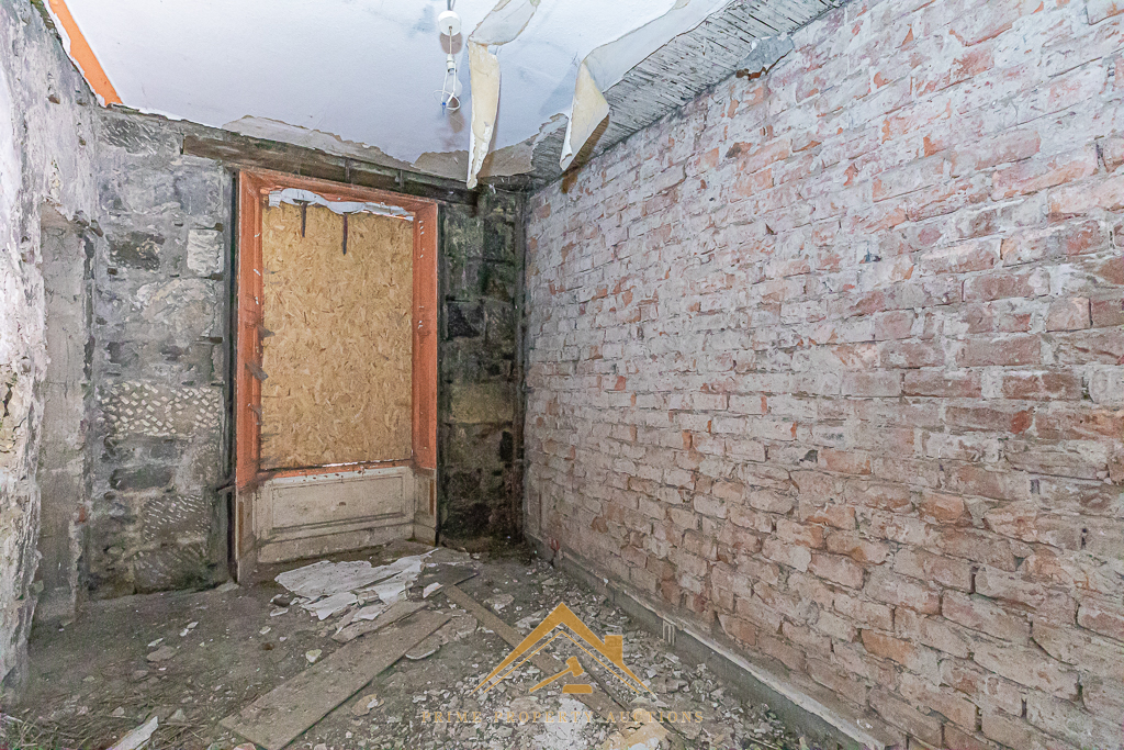 11A Lawn Street, PA1 1HA