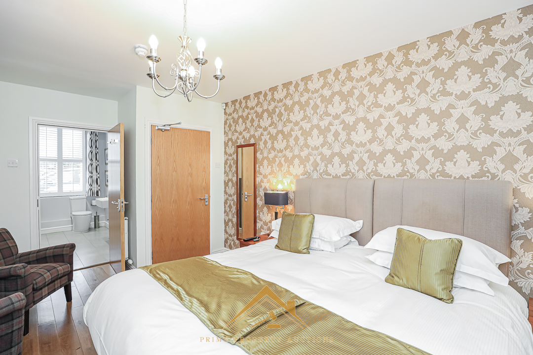 Croft Guest House, 6-8 Challoner Street, Cockermouth, CA13 9QS
