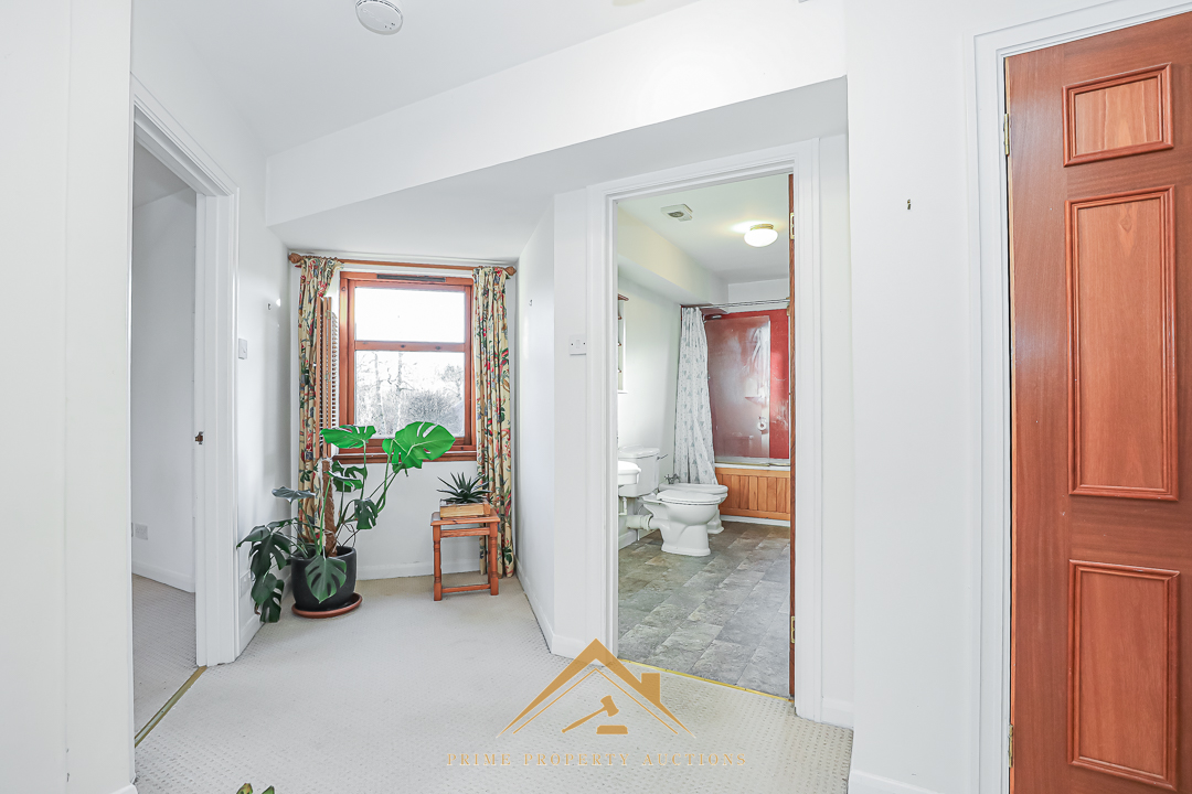 Oak Tree Cottage, Tullibardine , Auchterarder, PH3 1JU