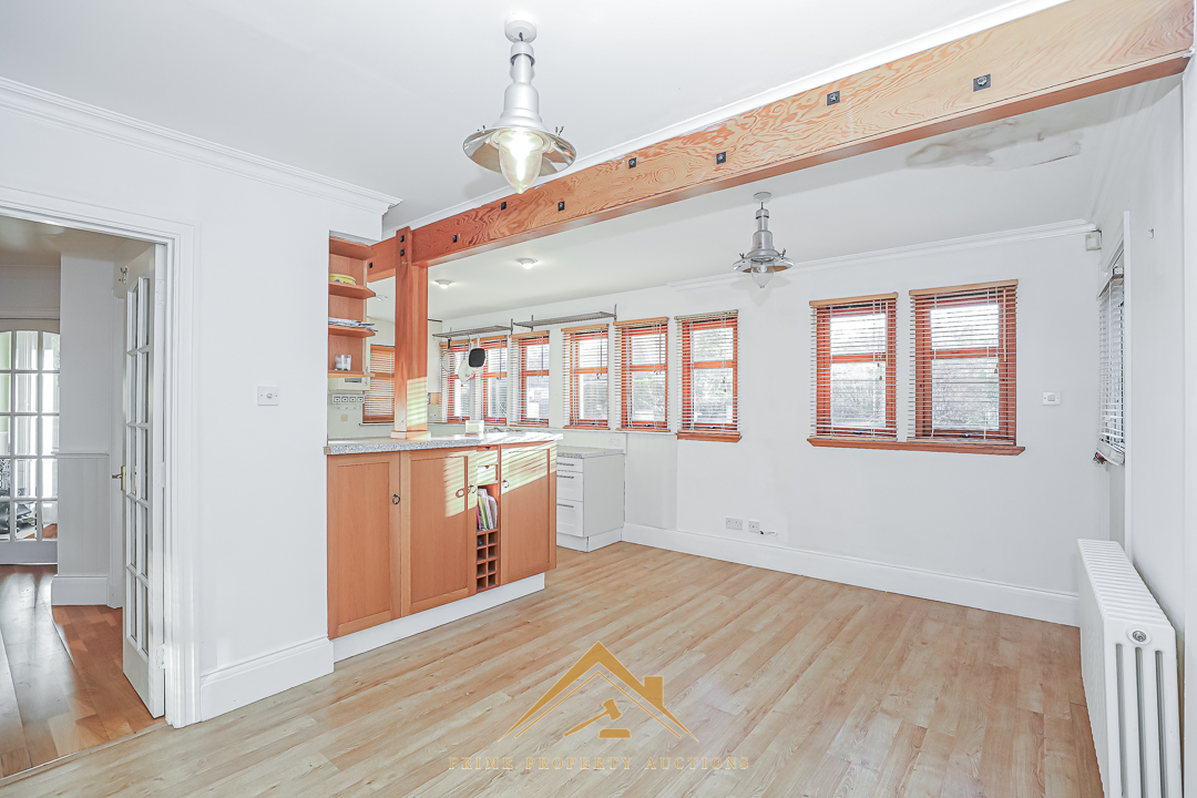 Oak Tree Cottage, Tullibardine , Auchterarder, PH3 1JU
