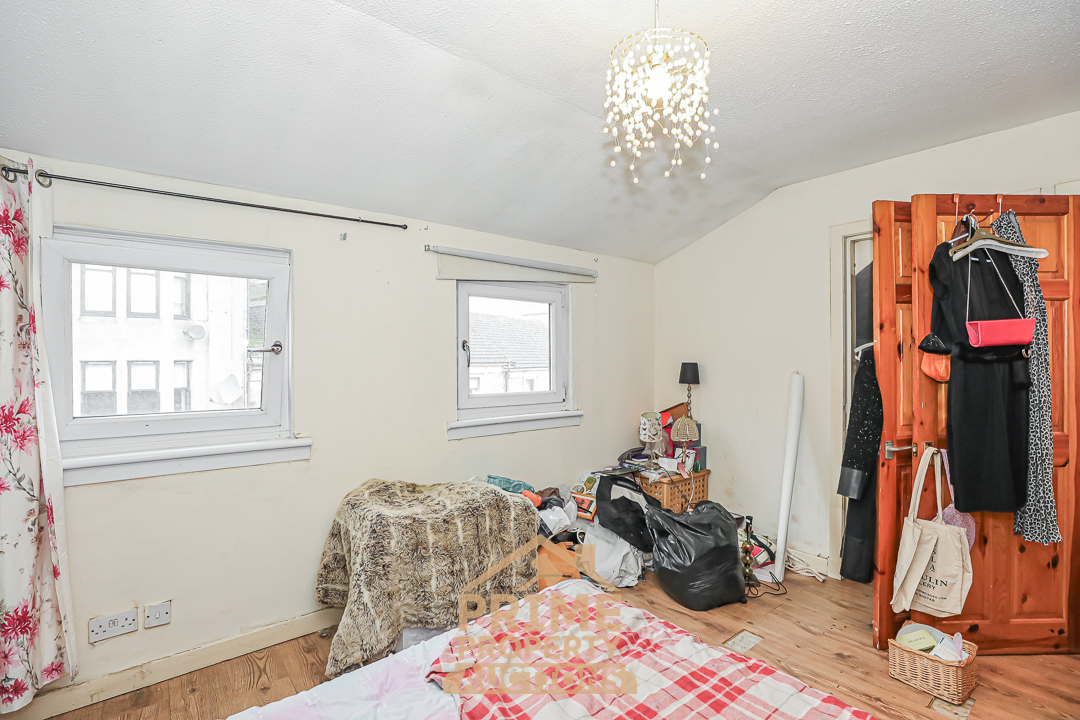 Flat 1/2 , 99 Neilston Road, Paisley, PA2 6ES