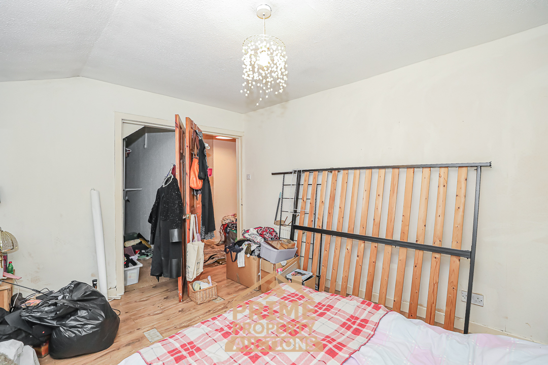 Flat 1/2 , 99 Neilston Road, Paisley, PA2 6ES