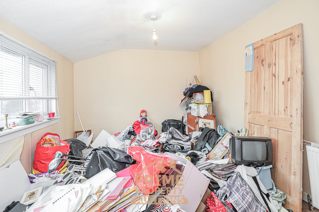 Flat 1/2 , 99 Neilston Road, Paisley, PA2 6ES