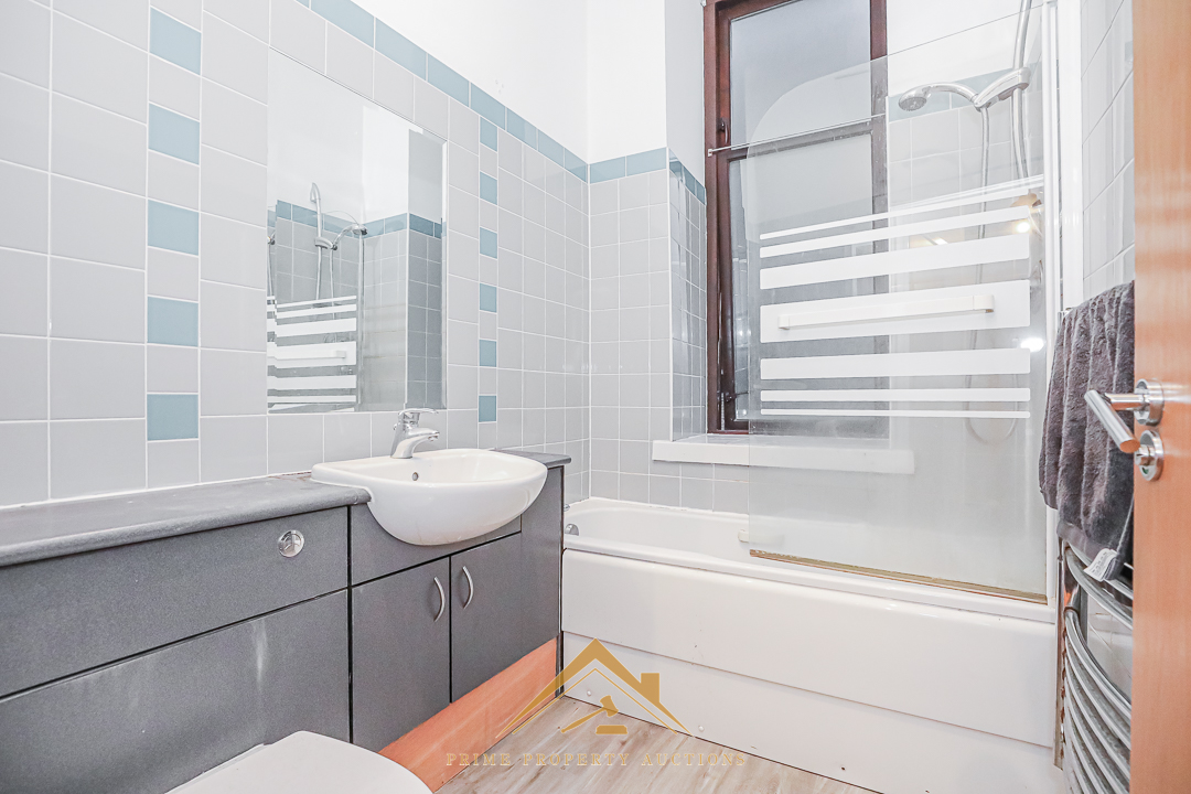 Flat 1/4, 136 Renfield Street, Glasgow, G2 3AU