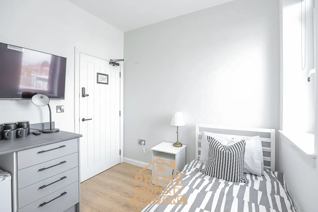 5 Station Road, Grangemouth, FK3 8DG