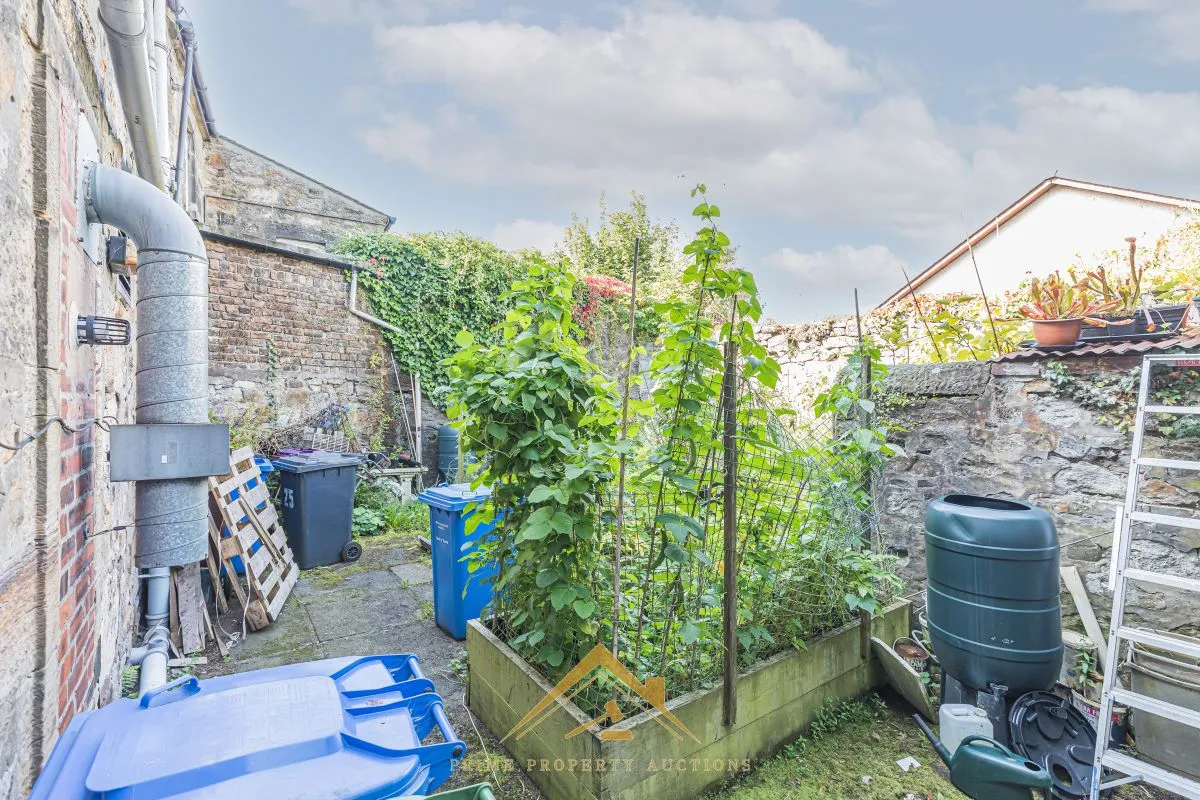 Tenanted Commercial Property