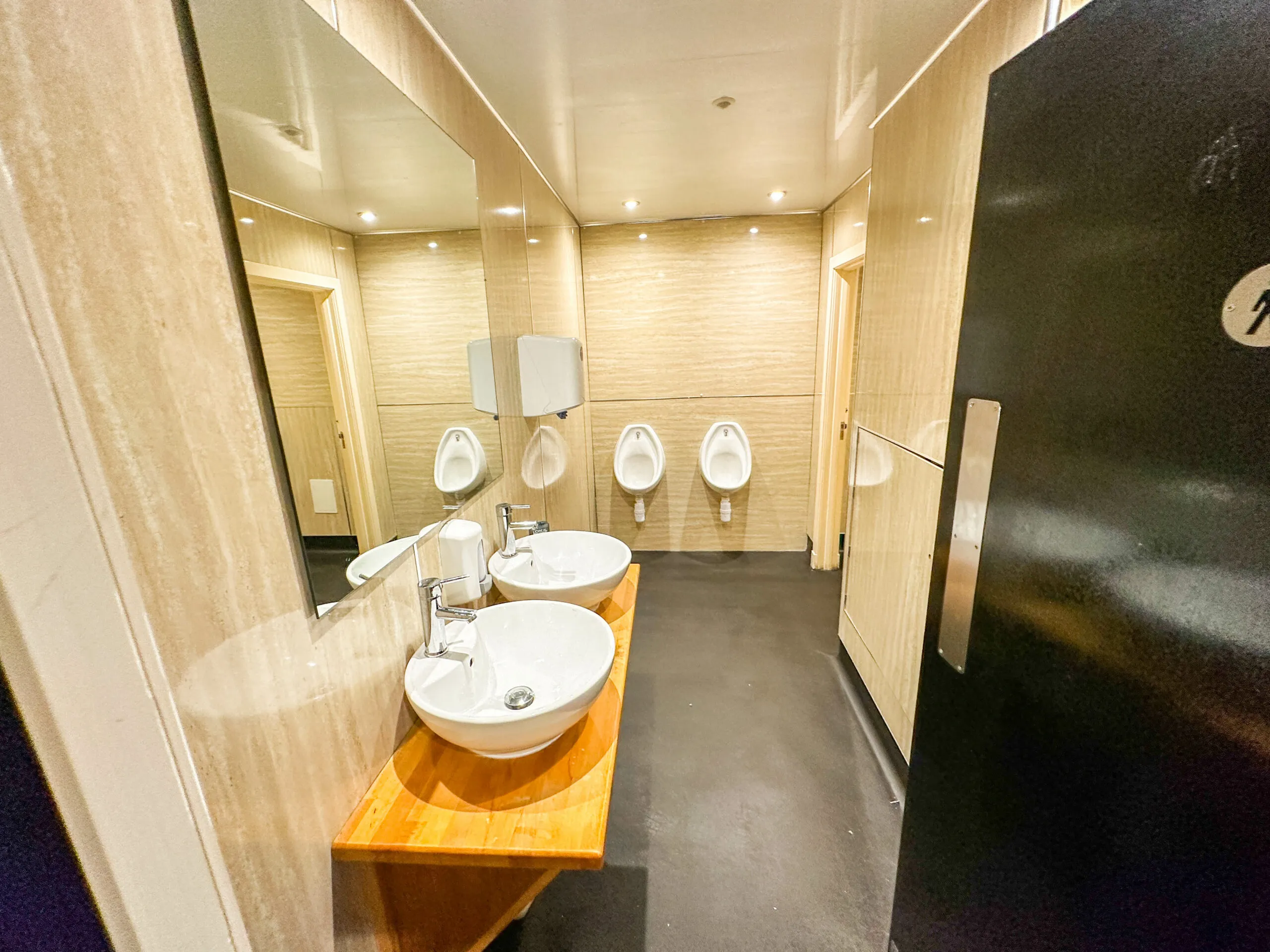 Tenanted Commercial Investment