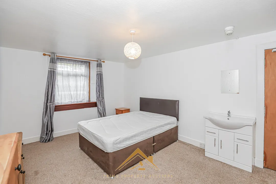 Rare Residential Opportunity