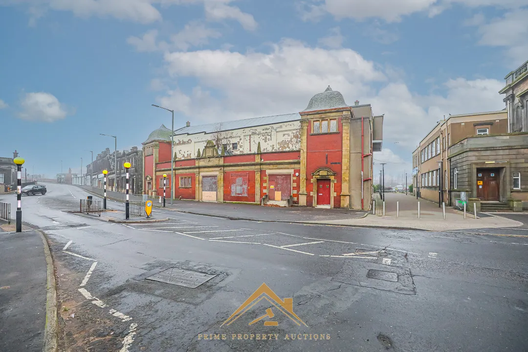 Rare Commercial Development Opportunity