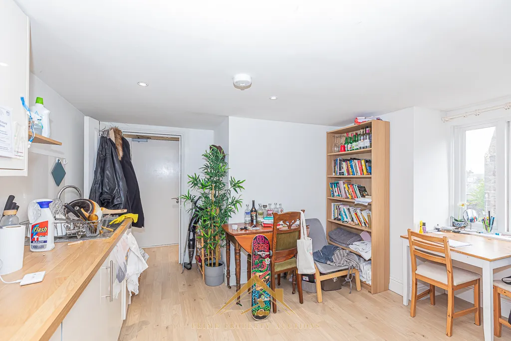 Attractive Tenanted Residential Opportunity 