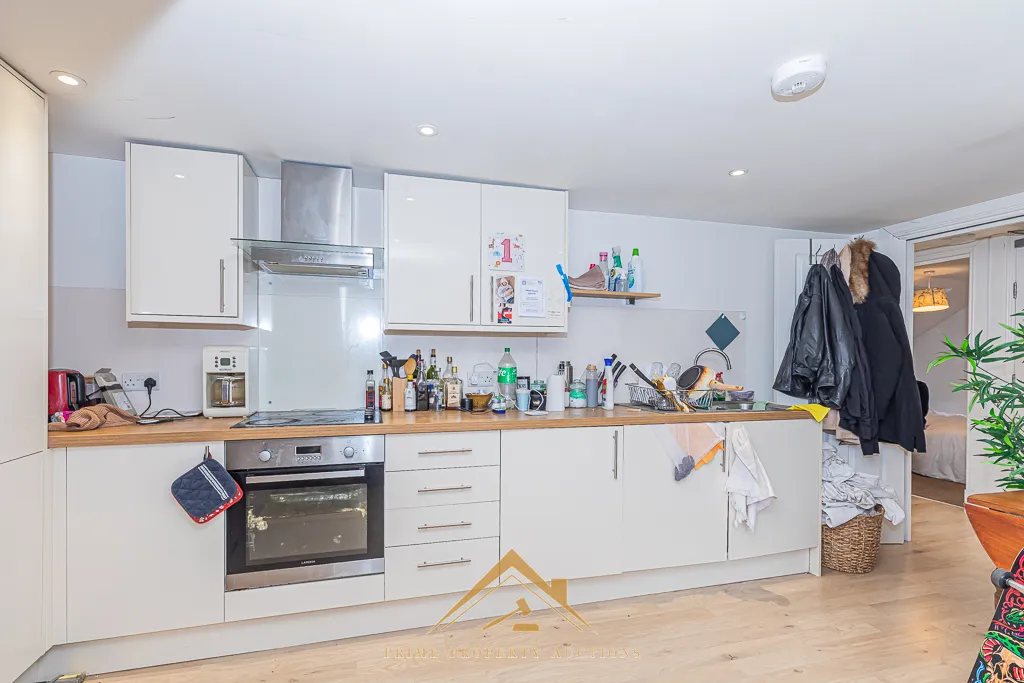 Attractive Tenanted Residential Opportunity 