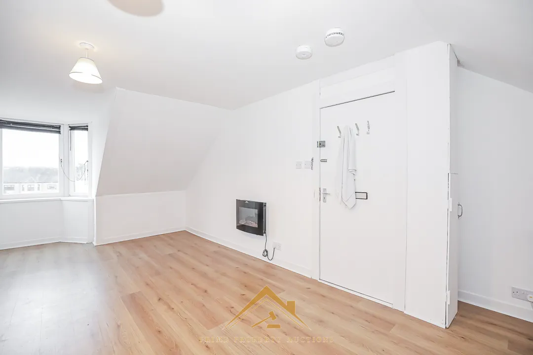 Excellent Turnkey Opportunity