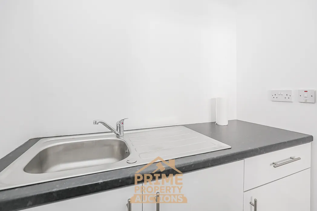 Excellent Commercial Opportunity