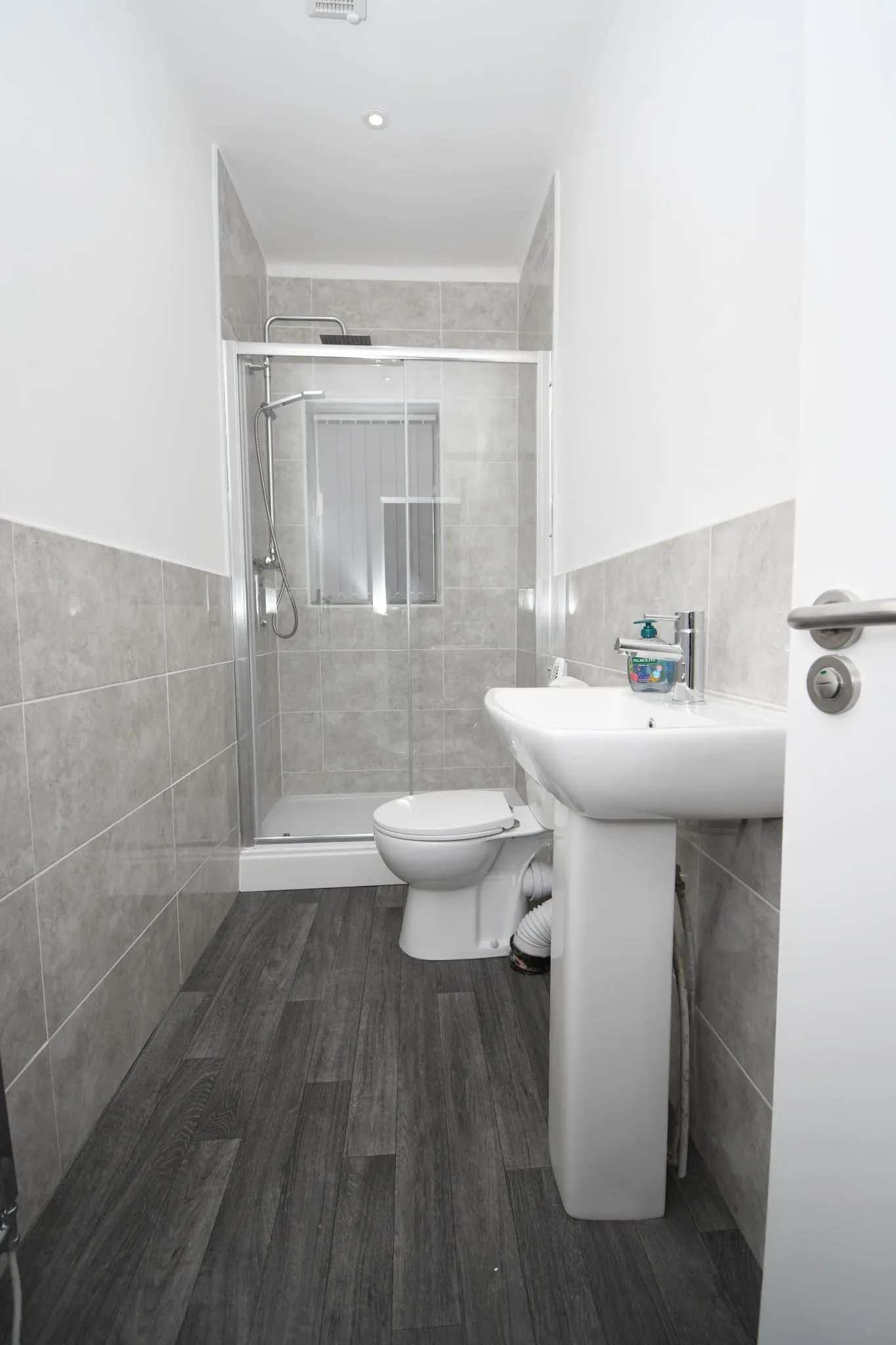 38, Queensberry Road, Burnley, BB11 4LH