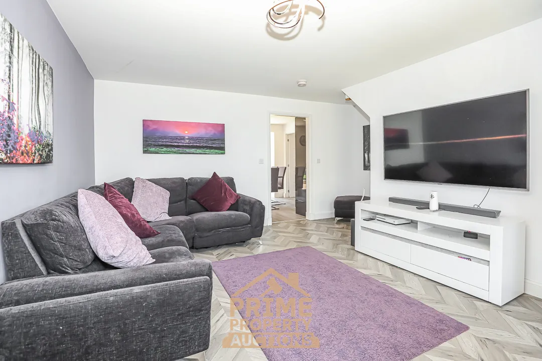 Prime Rare Residential Opportunity