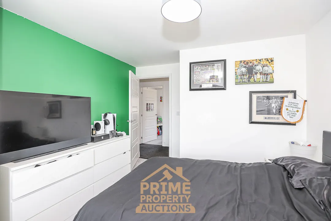 Prime Rare Residential Opportunity