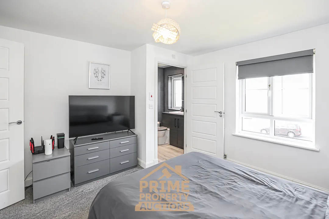 Prime Rare Residential Opportunity