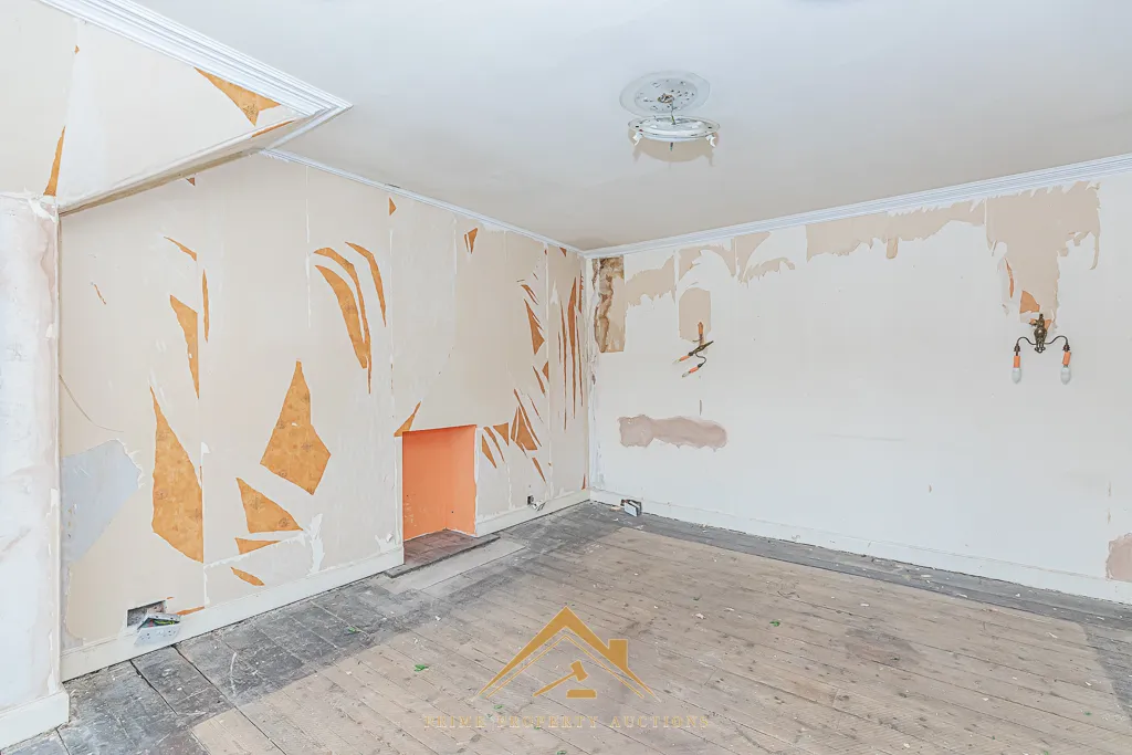 Attractive Commercial Investment Opportunity