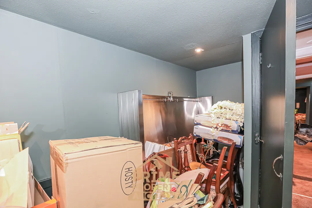 Fantastic Commercial Opportunity