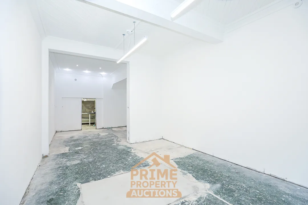 Vacant Commercial Opportunity 