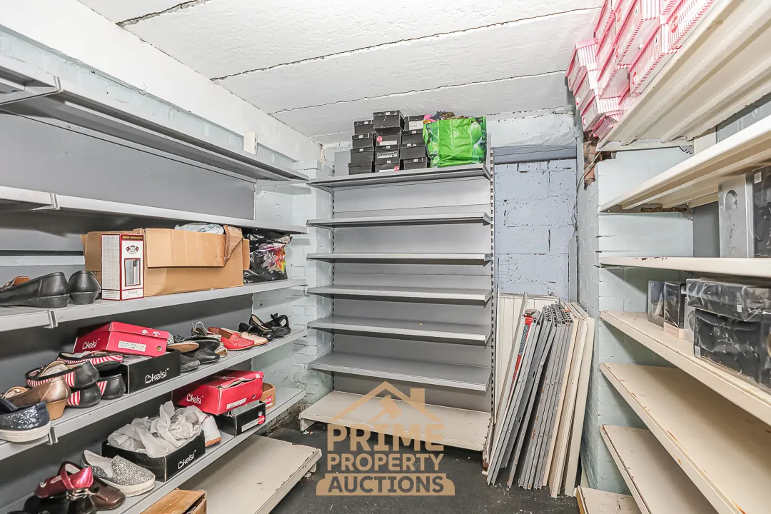 Rare Commercial Investment Opportunity