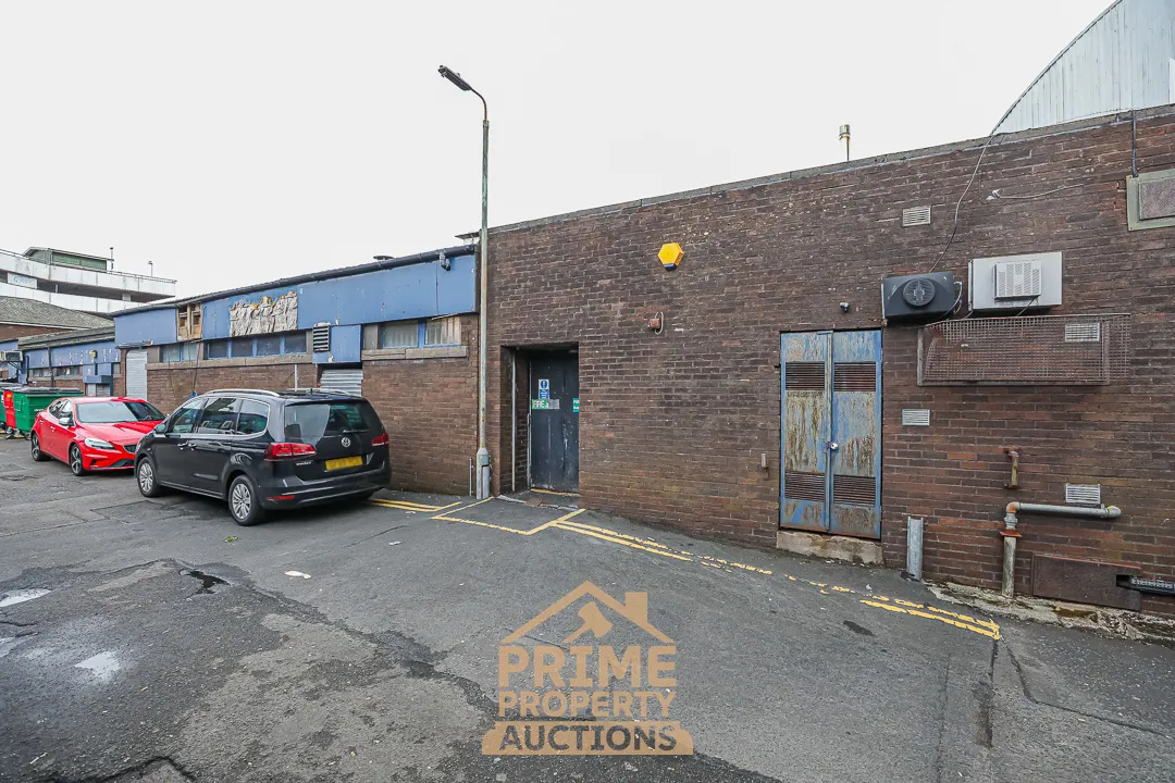 Rare Commercial Investment Opportunity