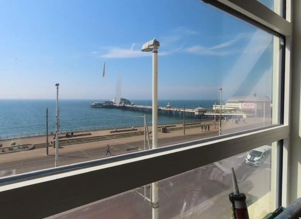 Market Street, Blackpool, FY1