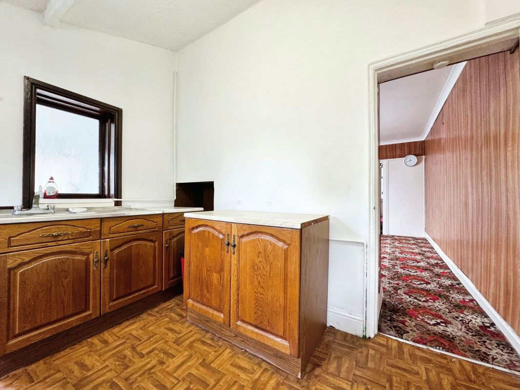 Brighton Road, Gorseinon, Swansea, West Glamorgan, SA4 4BW - Online Auctions