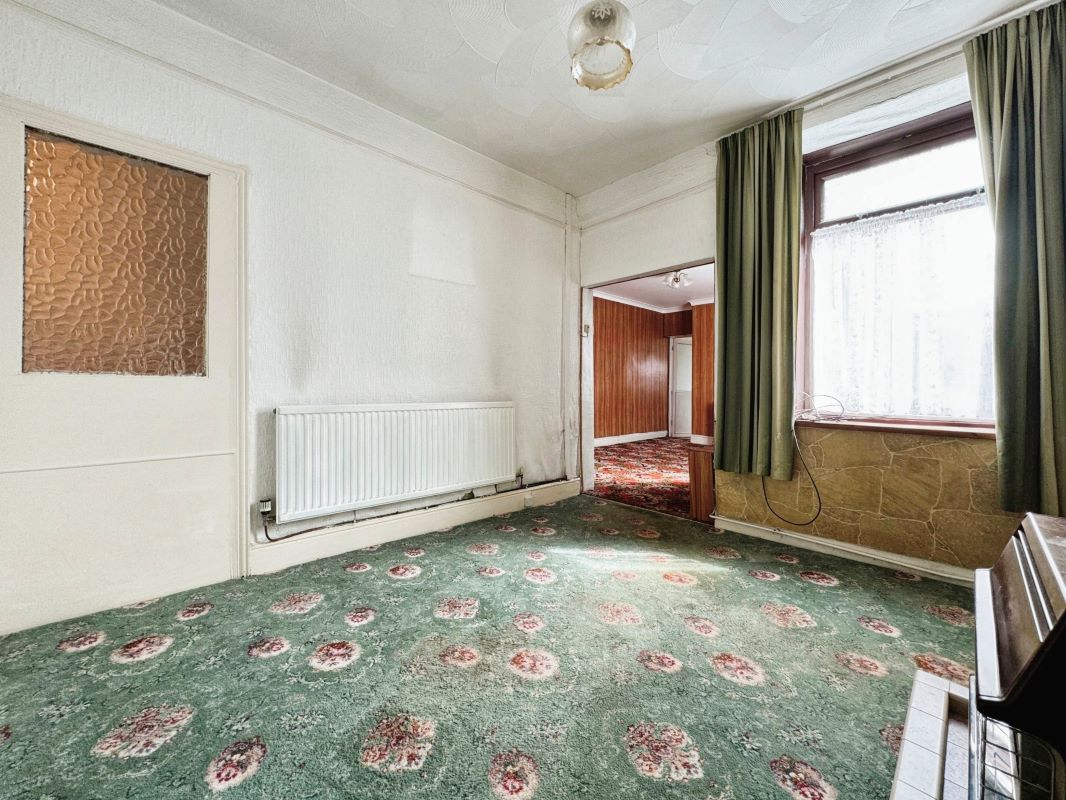 Brighton Road, Gorseinon, Swansea, West Glamorgan, SA4 4BW - Online Auctions
