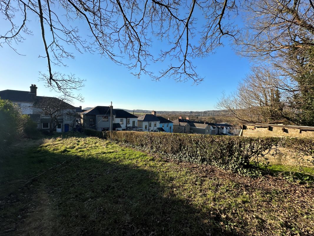 Westbourne Road, Neath, West Glamorgan, SA11 2EP - Online Auctions
