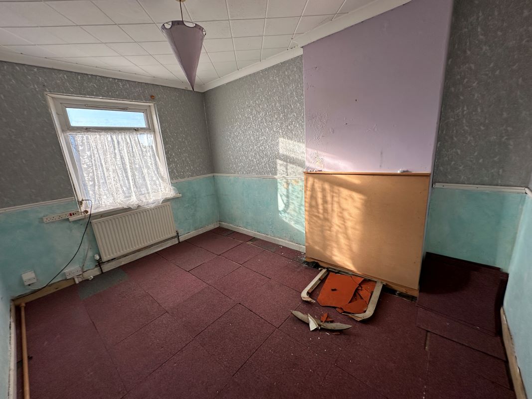 Westbourne Road, Neath, West Glamorgan, SA11 2EP - Online Auctions
