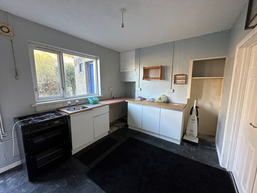 Westbourne Road, Neath, West Glamorgan, SA11 2EP - Online Auctions