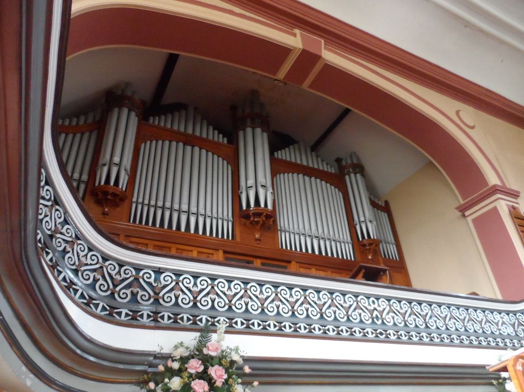 Bethlehem Chapel, Carmarthen Road, Abertawe, Swansea, SA5 4AA - Online Auctions